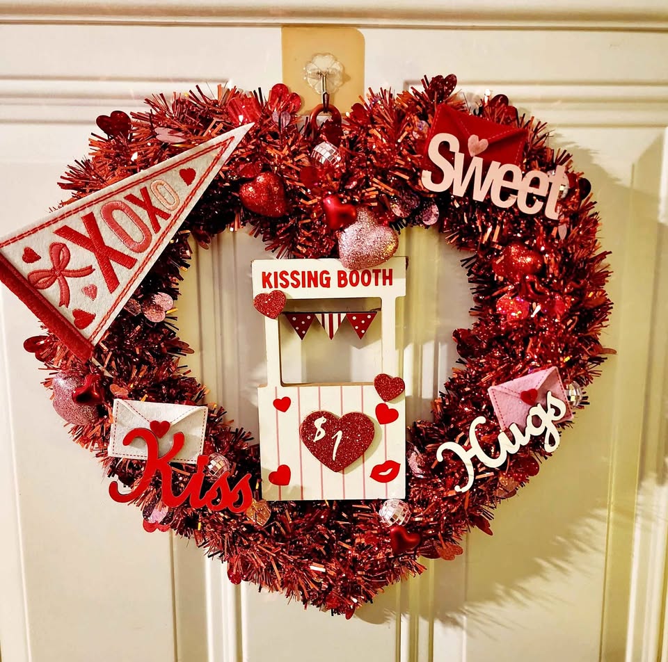Kissing Booth Valentine's Day Wreath